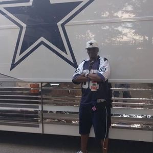 Meet your Posher, Algie